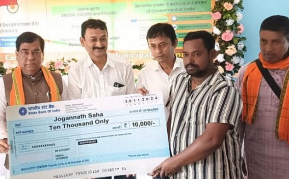 ‘Central and state governments are helping street vendors to become self-reliant’: Mayor ‘Central and state governments are helping street vendors to become self-reliant’: Mayor